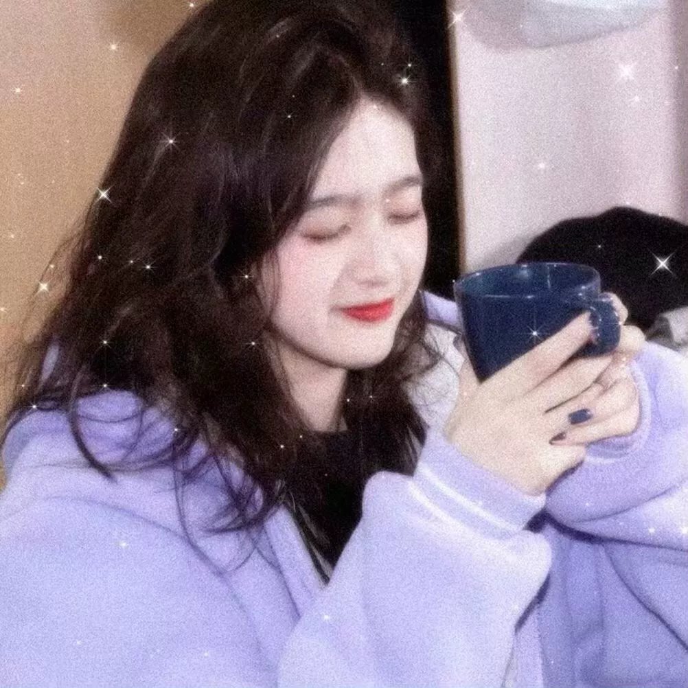 和帅哥一起吃饭